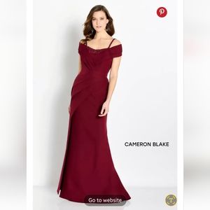 Perfect For MOB. NWOT  NEVER WORN Mon Cheri Cameron Blake . CURRENTLY IN STORES